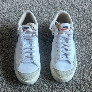 Nike White and Cream Casual Shoes